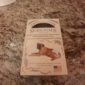 SEASONALS Dog Diaper Size Petite 6 to 12 lbs